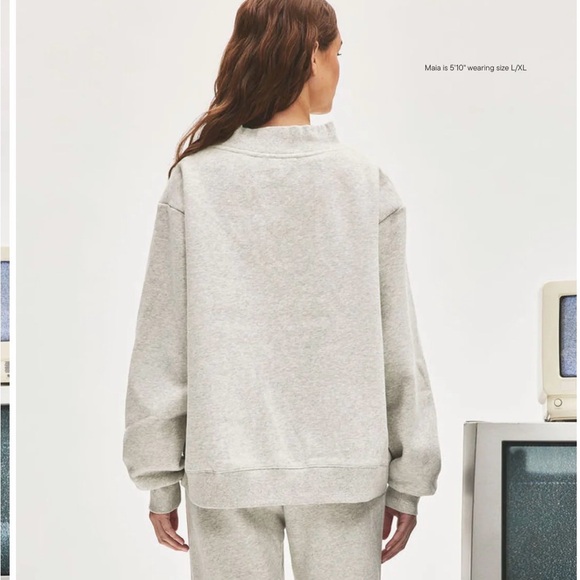 Parke Women's Gray Mock Neck Sweatshirt L/XL NWT - Picture 3 of 5